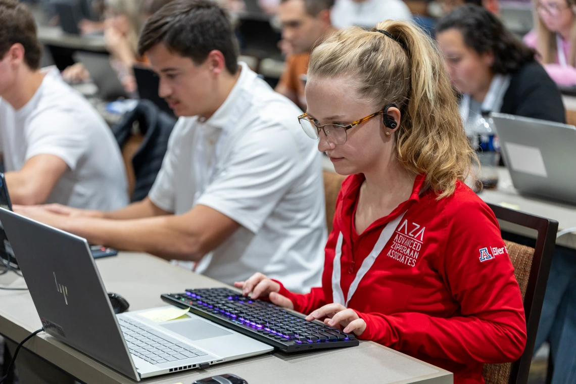 Desirae during MECC competition